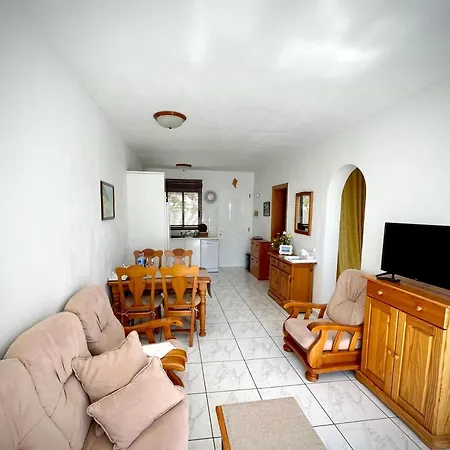 Iwona Mit Meerblick Apartament